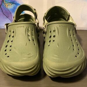 CROCS Olive Green Echo Clogs Size Mens 8, Women’s 10